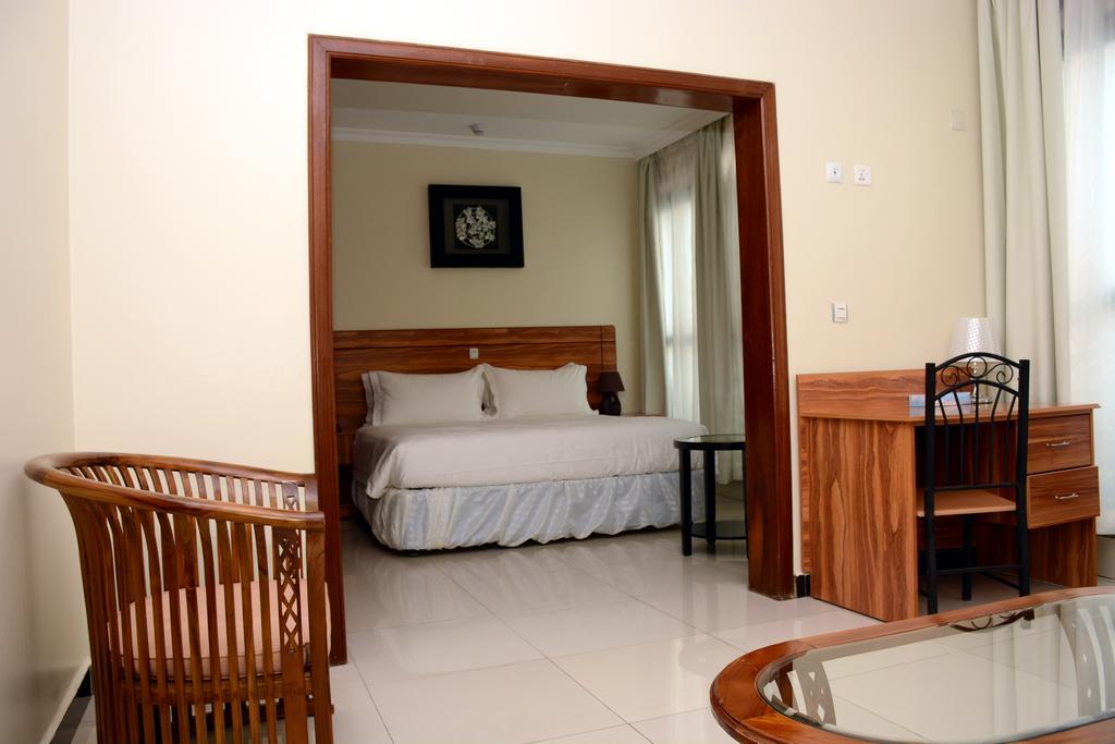 La Posh Hotel Kigali Exteriör bild