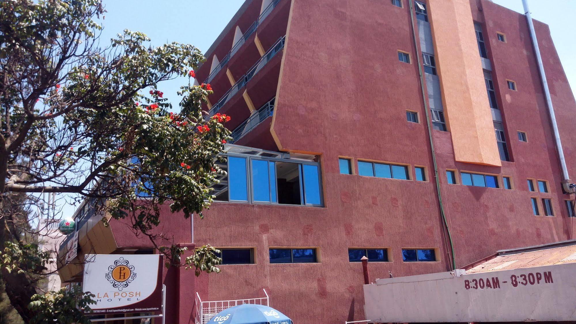 La Posh Hotel Kigali Exteriör bild